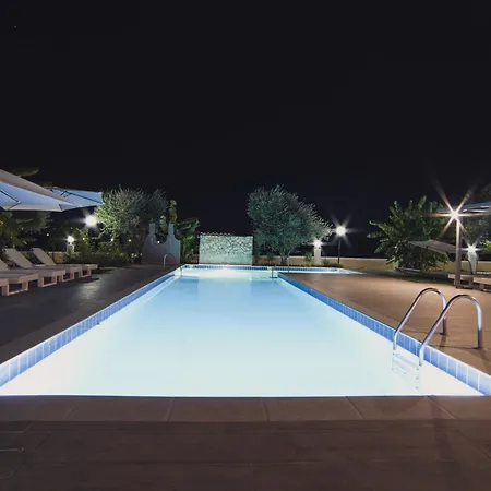 Aparthotel Mirsini Studios & Apartments 2*