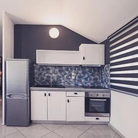 Aparthotel Mirsini Studios & Apartments