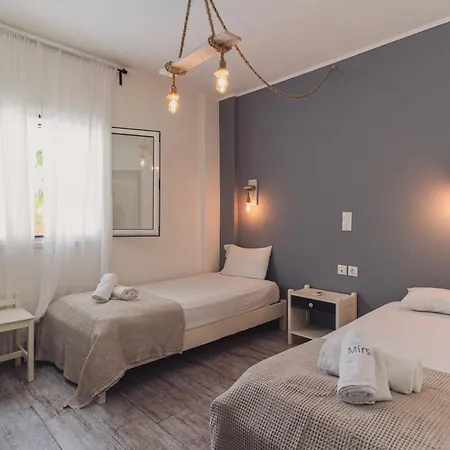 Mirsini Studios & Apartments Aparthotel 2*