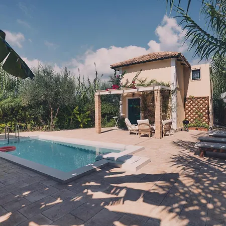 Mirsini Studios & Apartments Laganas